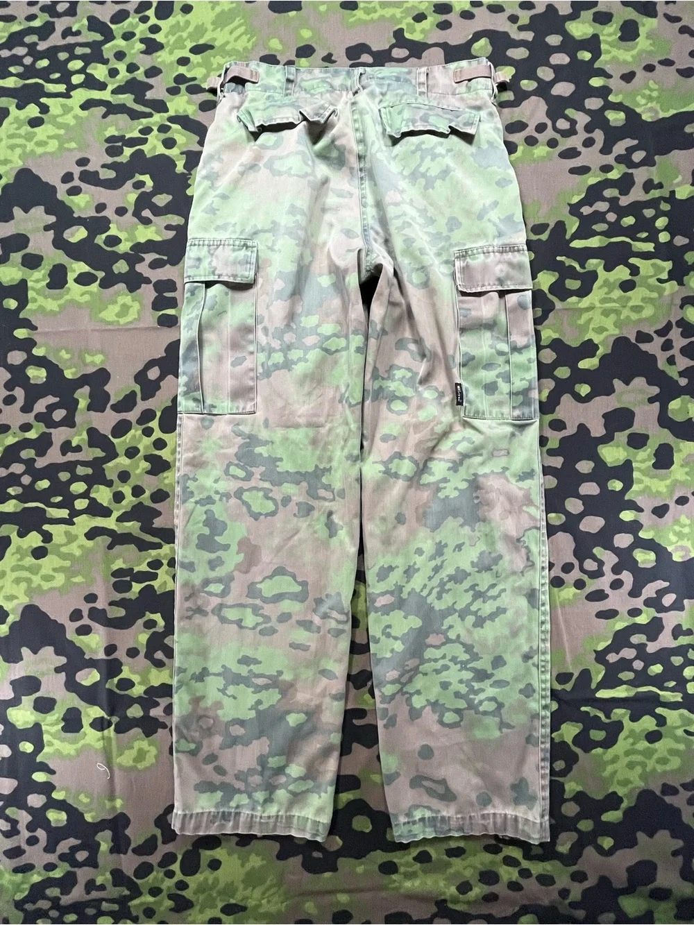 GERMAN WW2 CAMOUFLAGE WEHRMACHT EICHENTARN OAKLEAF CAMO pants by Mil Tech